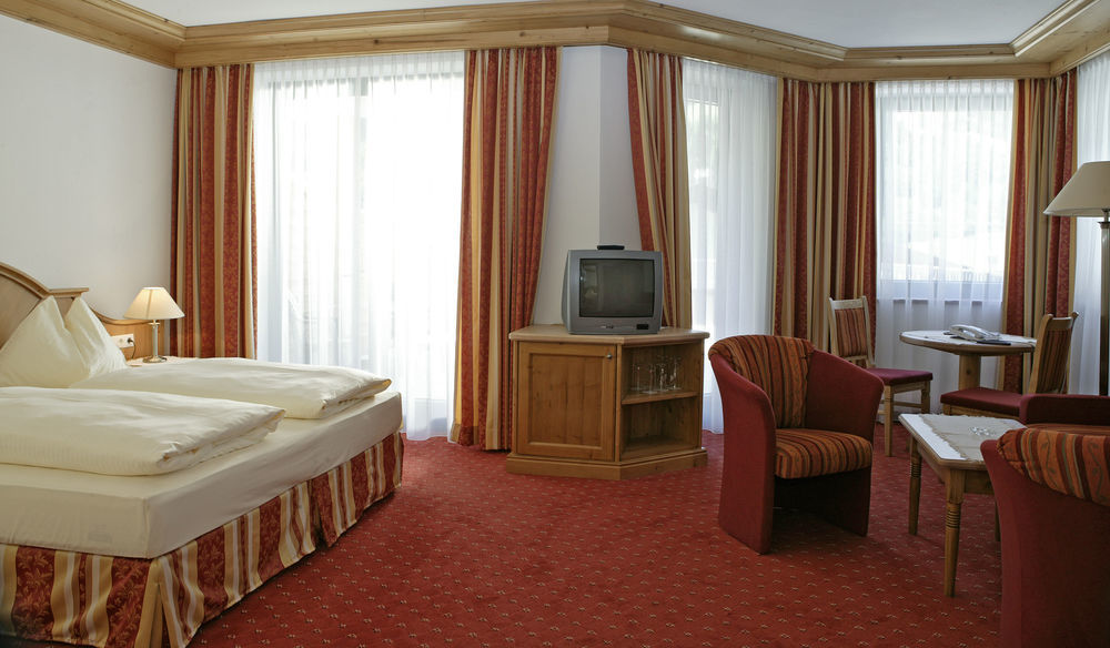 Hotel Elisabeth, 4 Sterne Superior Kirchberg in Tirol Esterno foto