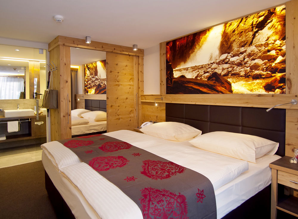 Hotel Elisabeth, 4 Sterne Superior Kirchberg in Tirol Esterno foto